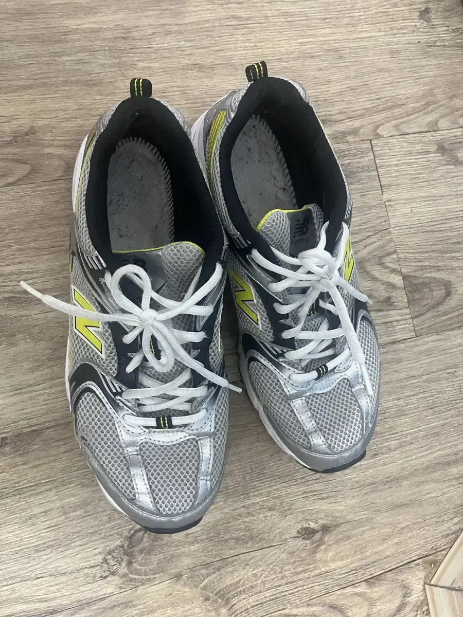New balance 126v2 hotsell